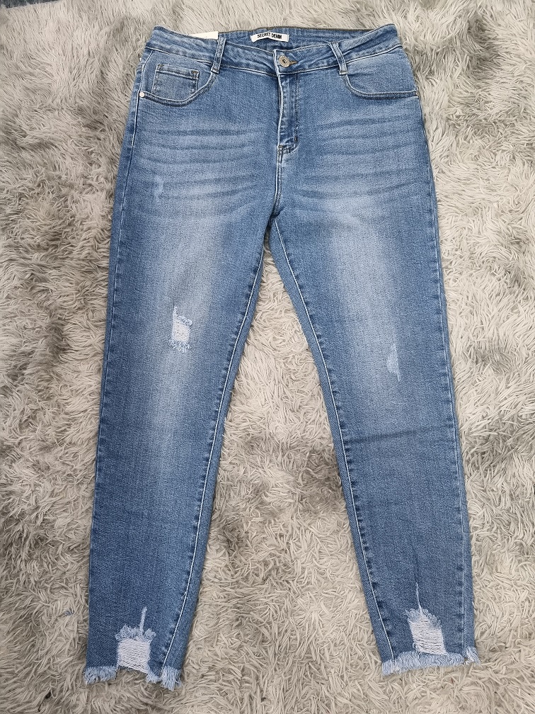 SECRET DENIM