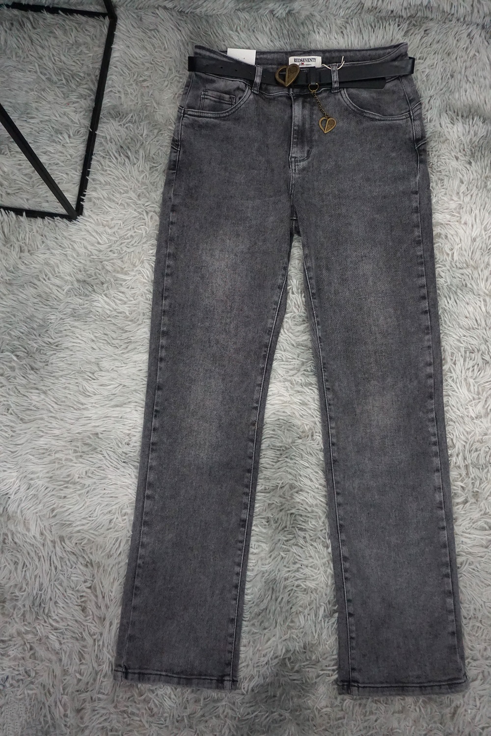,, GREY seventy ,,