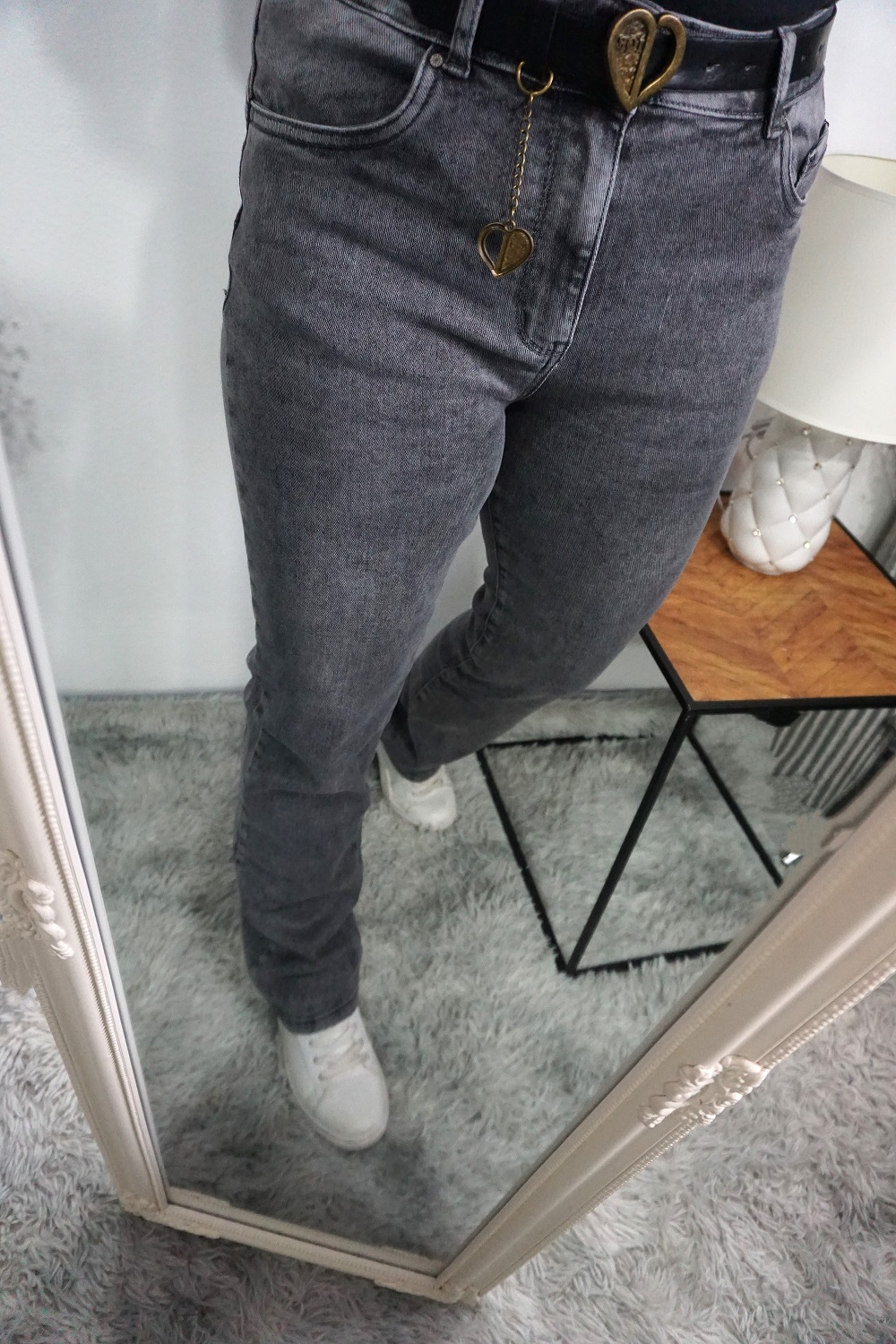 ,, GREY seventy ,,